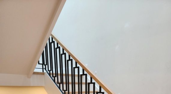 Wrought Iron Stairs Pickets Trend Report 2026: Modern Staircase Designs Continue to Rise Across North America