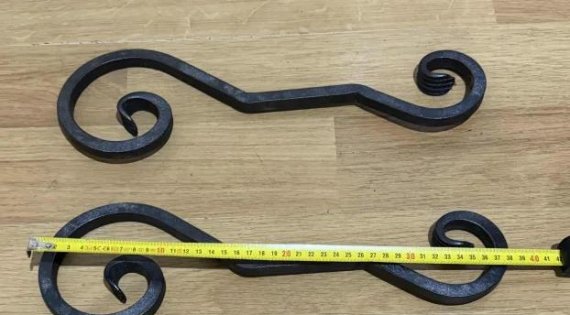 A Guide to Wrought Iron Scrolls and Decorative Elements: Types, Applications, and Custom Options